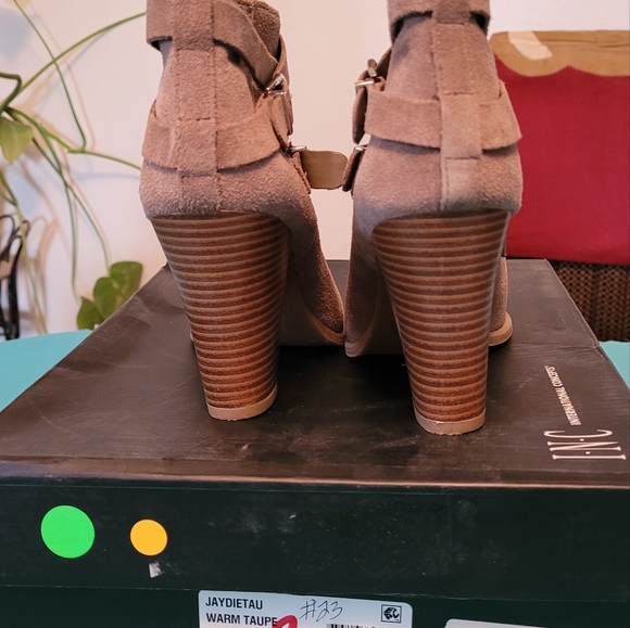 International Concepts brown suede bootie. - Picture 4 of 6